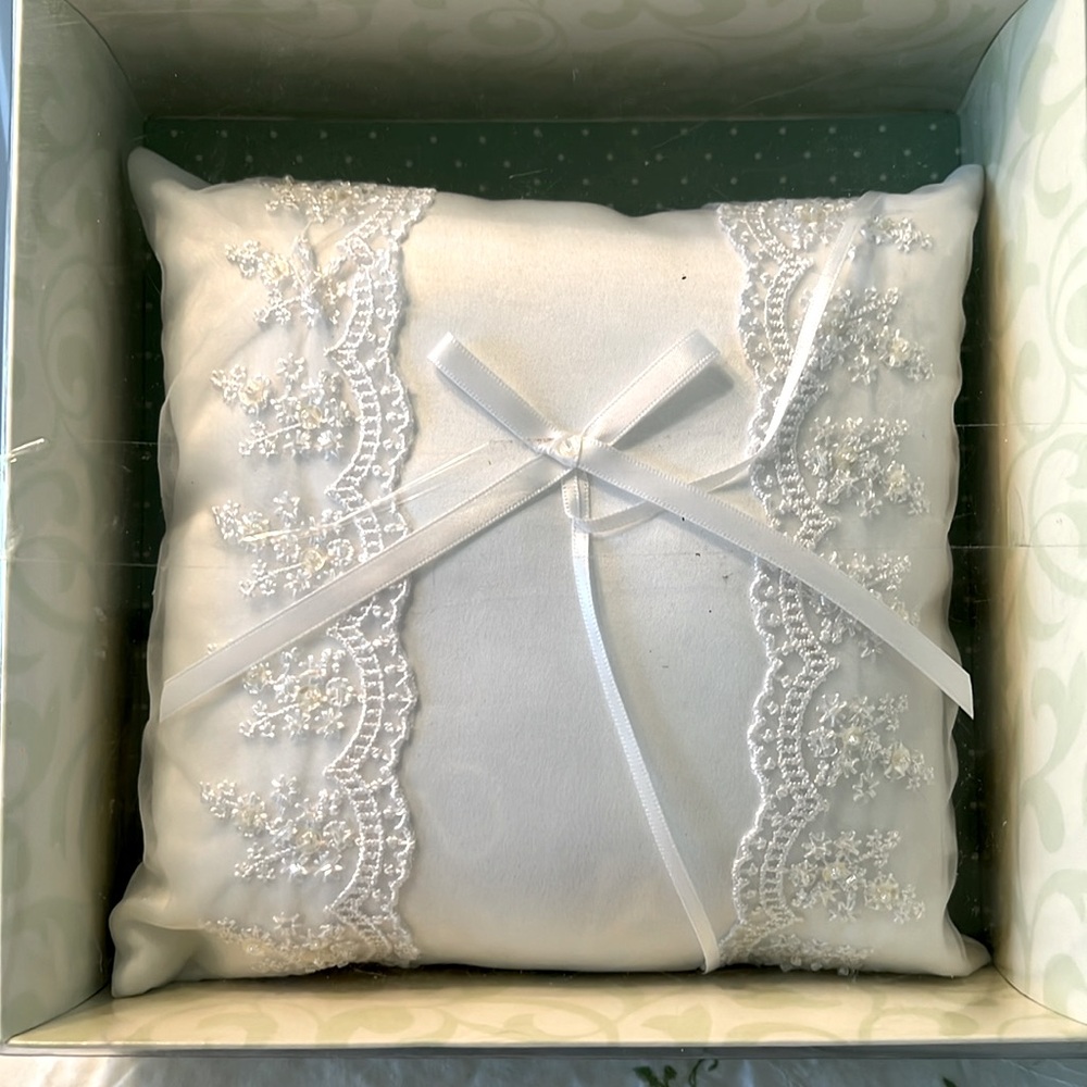 New C R Gibson Wedding Pillow